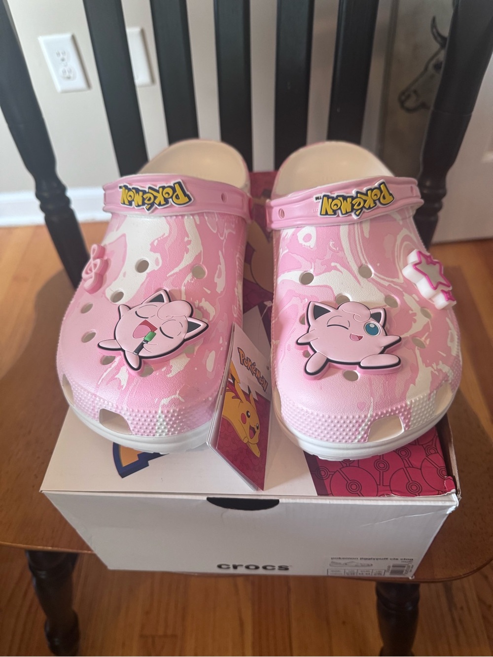CROCS Classic Clogs Pink Pokémon Jigglypuff with Jibbitz Mens 10 Womens 12